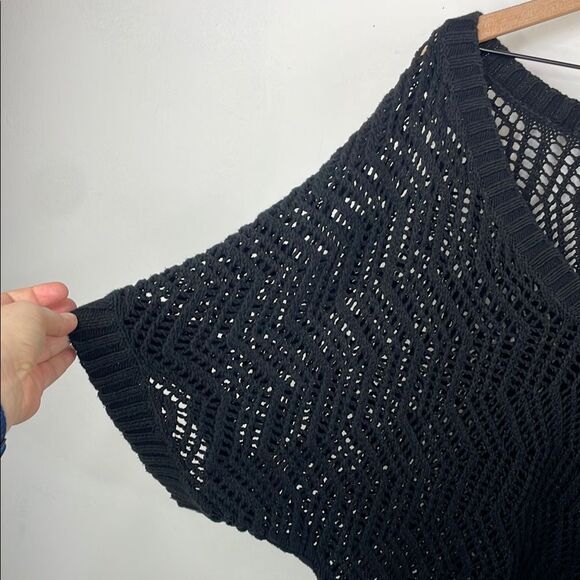 Lane Bryant Black Crochet Open Knit V-Neck Sweater with Batwing Sleeves size 2X - Picture 2 of 7